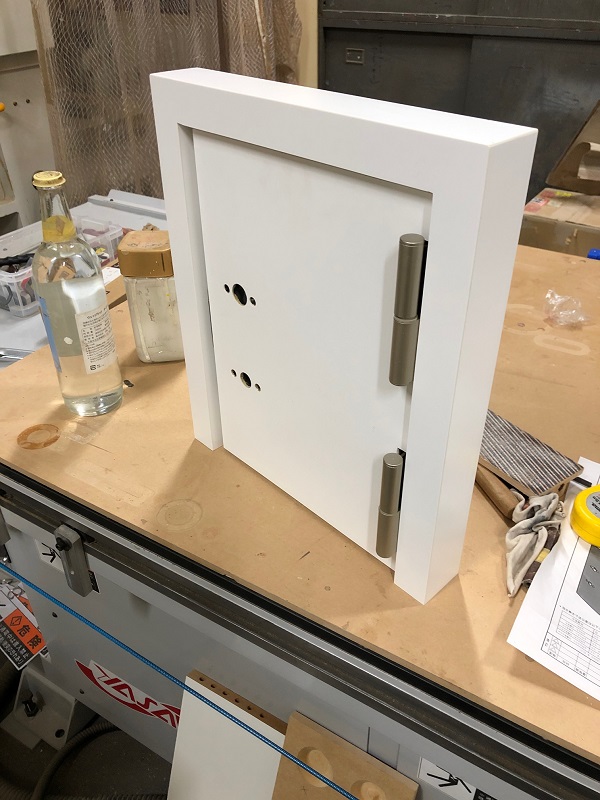 建具　鍵　見本台　サンプル台
