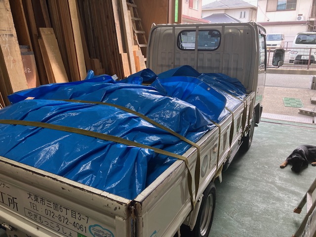バーク堆肥 家具屋が農作業